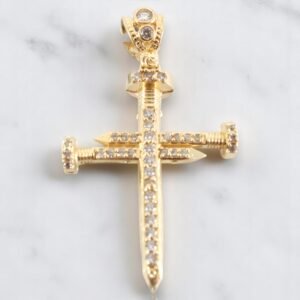 Dijes Cruz Clavos Oro 10K Zirconia Weight 5.2g